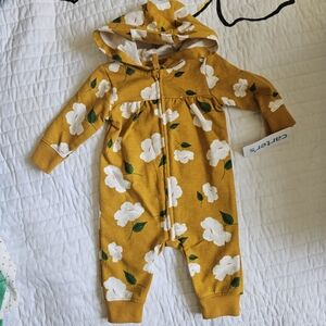 NWT Carter's Floral hooded bodysuit, Size 3M
